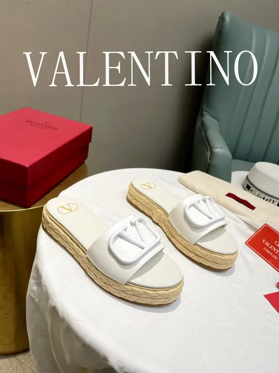 Valentino Shoe 